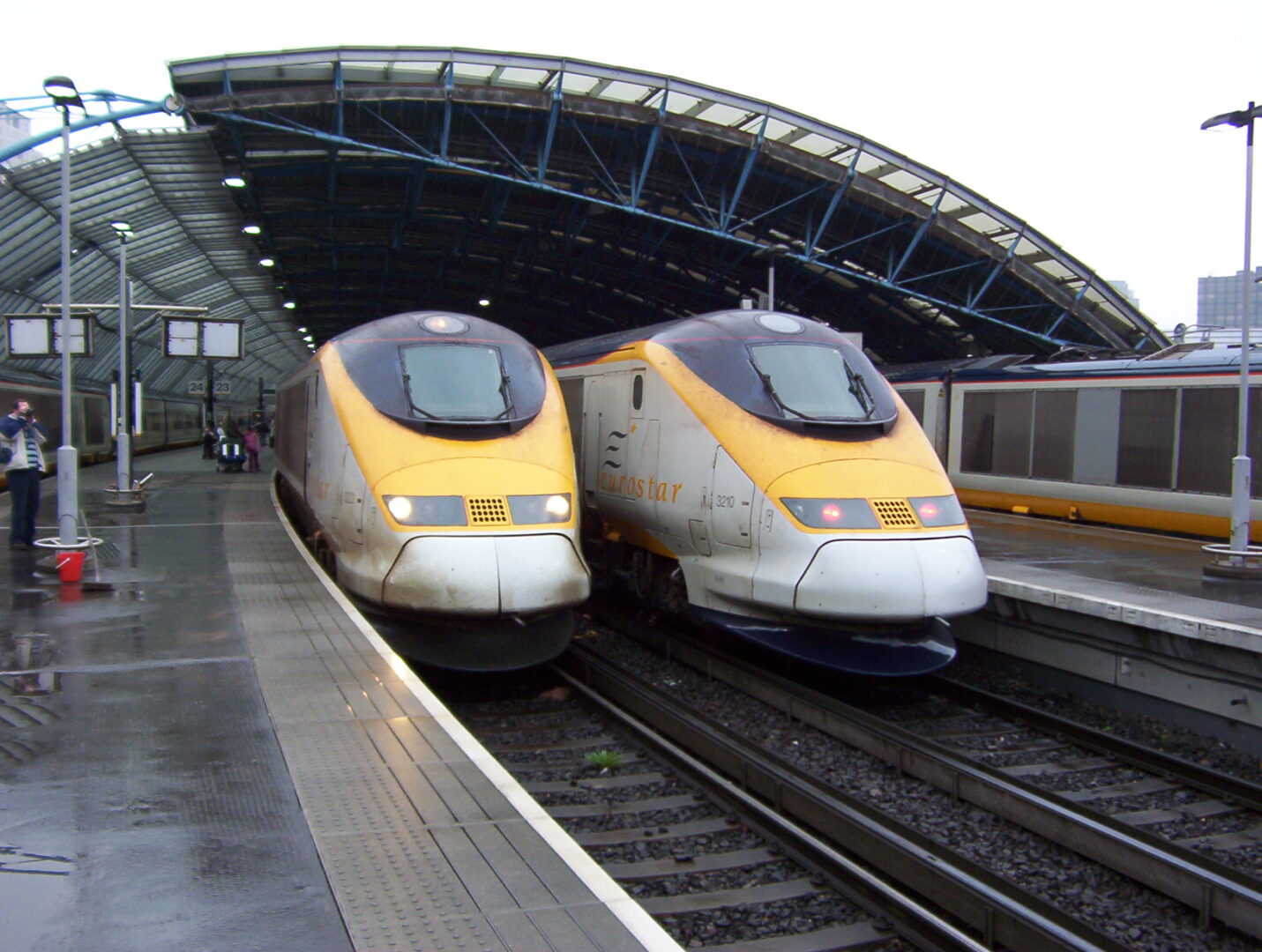 Viajes en Tren: Recorre Europa de Manera Sostenible y Escénica.